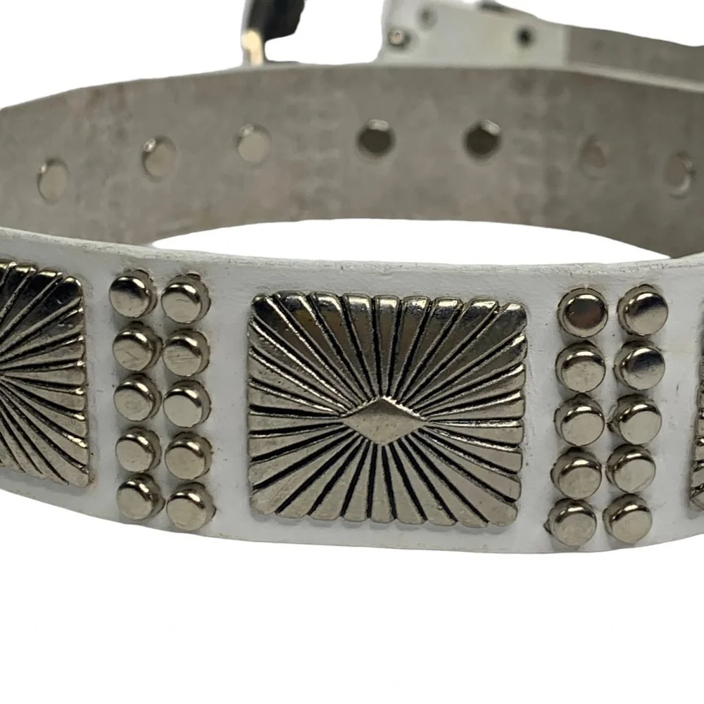 White Leather Western Highly Decorated 206 Silver Rivets 11 Square Accents Belt